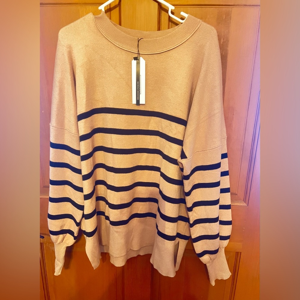 NWT/ SAUKOLE LADIES STRIPED SWEATER, SIZE XL